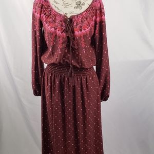 {Chelsea & Violet} NWT Burgundy Floor length Dress